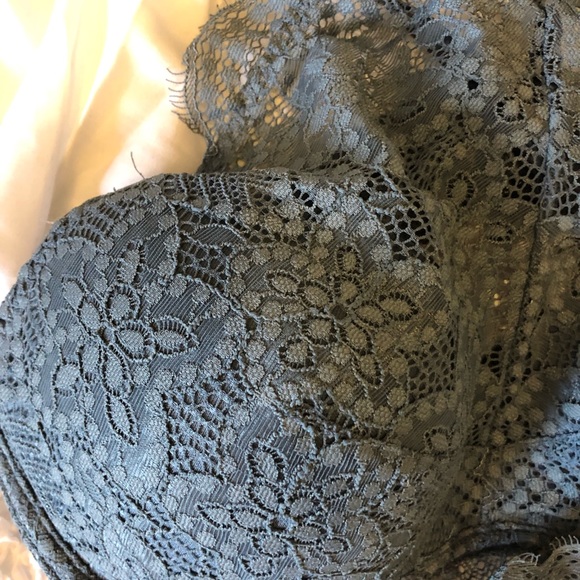 Pink bralette - Picture 2 of 3